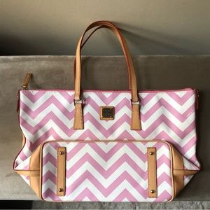 Dooney & Bourke pink/ white chevron patterned tote purse w/ tan leather detail